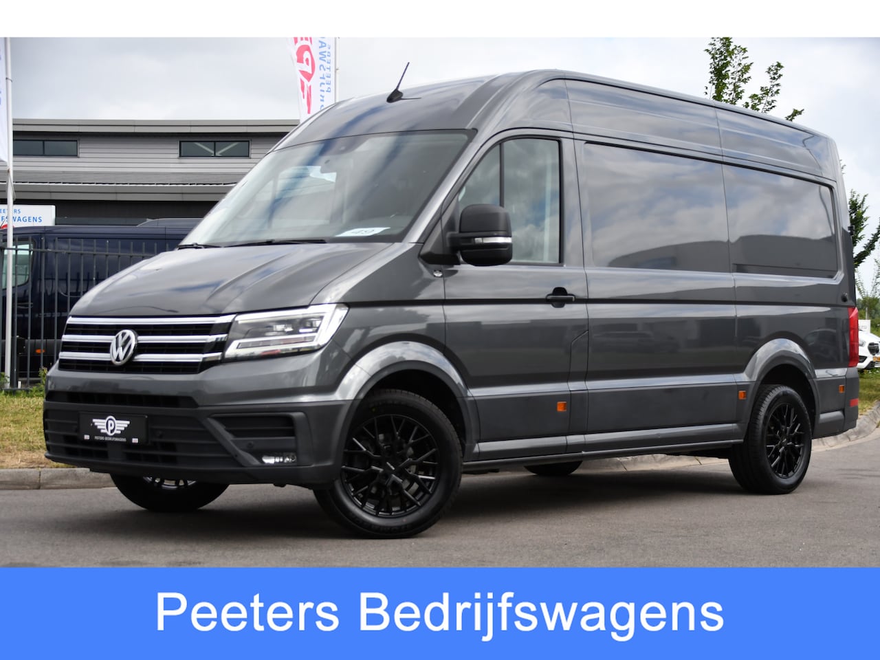 Volkswagen Crafter - 35 2.0 TDI L3H3 PB Edition Camera, Adaptieve Cruise, Carplay, LED, Clima, 177pk, Automaat, - AutoWereld.nl