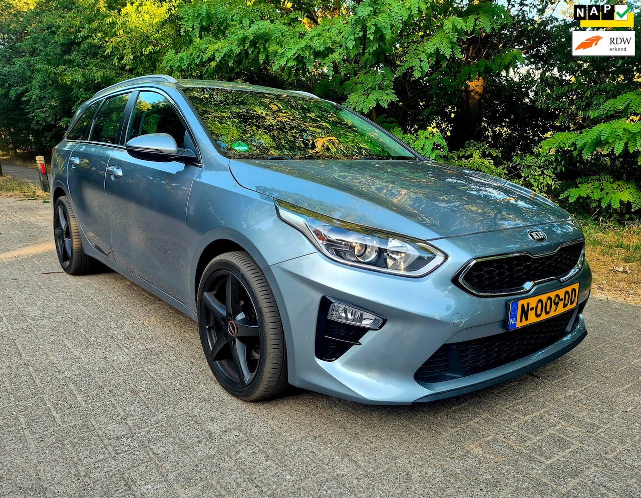 Kia Cee'd Sportswagon - Ceed 1.0 T-GDi DynamicLine . Camera - AutoWereld.nl
