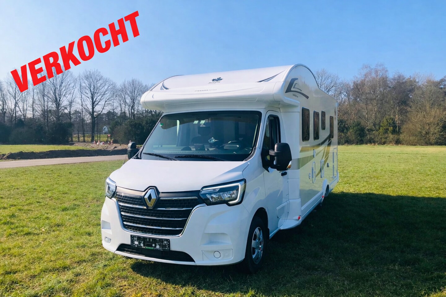 Renault Master - Ahorn Canada 95 Plus / Lengte bedden / Hefbed / XXL koelkast - AutoWereld.nl