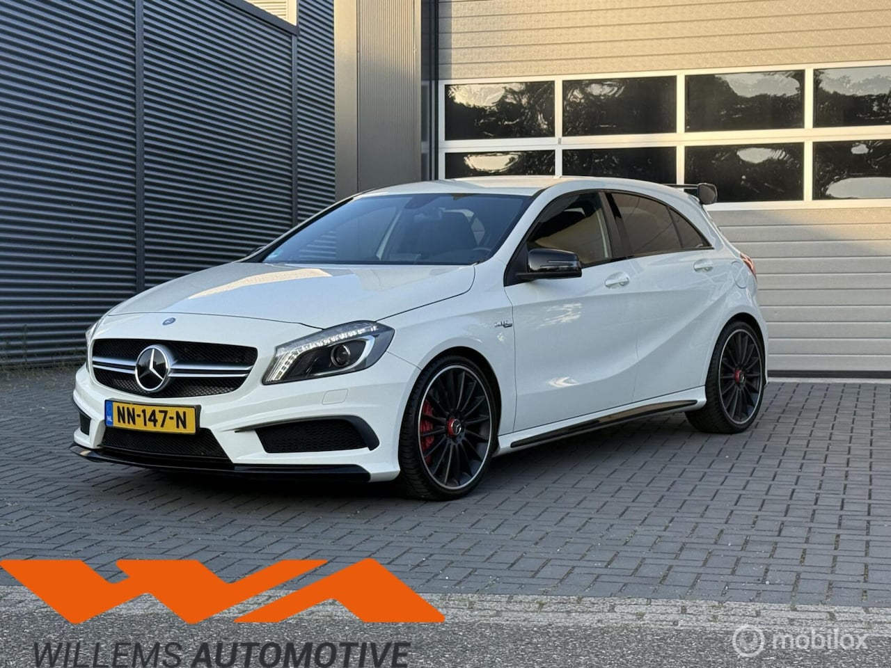 Mercedes-Benz A-klasse - AMG 45 4MATIC Edition 1 Dealer onderhouden - AutoWereld.nl