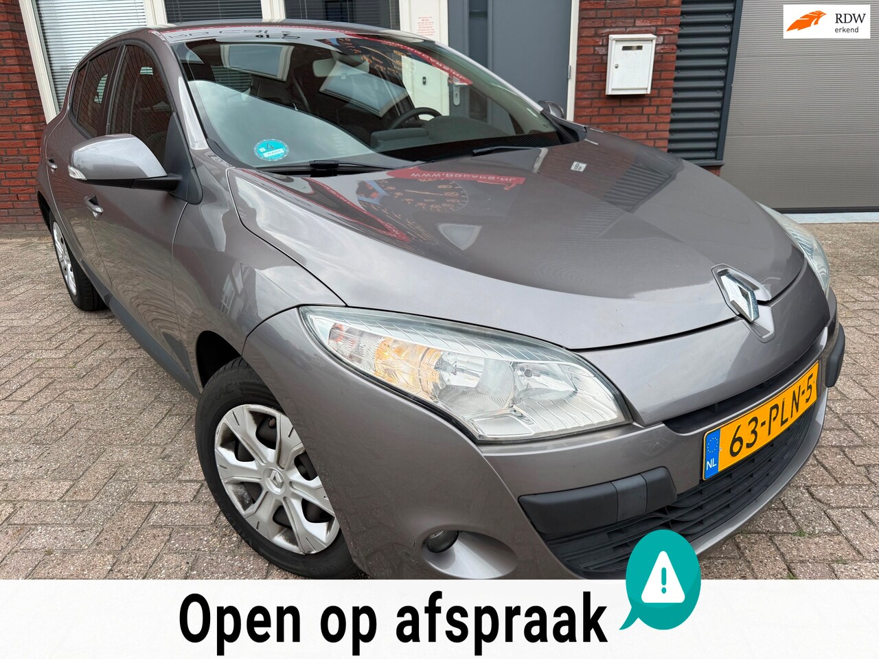 Renault Mégane - 1.6 Expression / Navi / Airco / Cruise / 5DRS / NAP - AutoWereld.nl