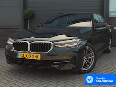 BMW 5-serie Touring - 530e High Executive | Passagiers Scherm | Pano | Stoelverwarming | Trekhaak