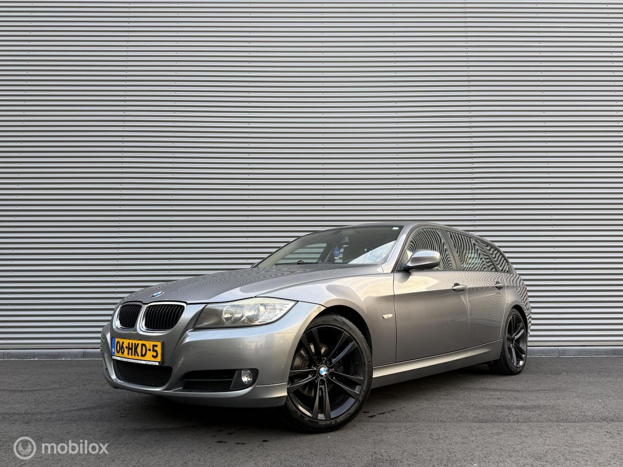 BMW 3-serie Touring - 318i Executive | Trekhaak | Clima | Nav | Handel of export - AutoWereld.nl