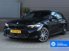 BMW 3-serie Touring - 330e | Panoramadak | M Schaalstoelen | H+K | HUD | Adaptieve cruise Control | LED |