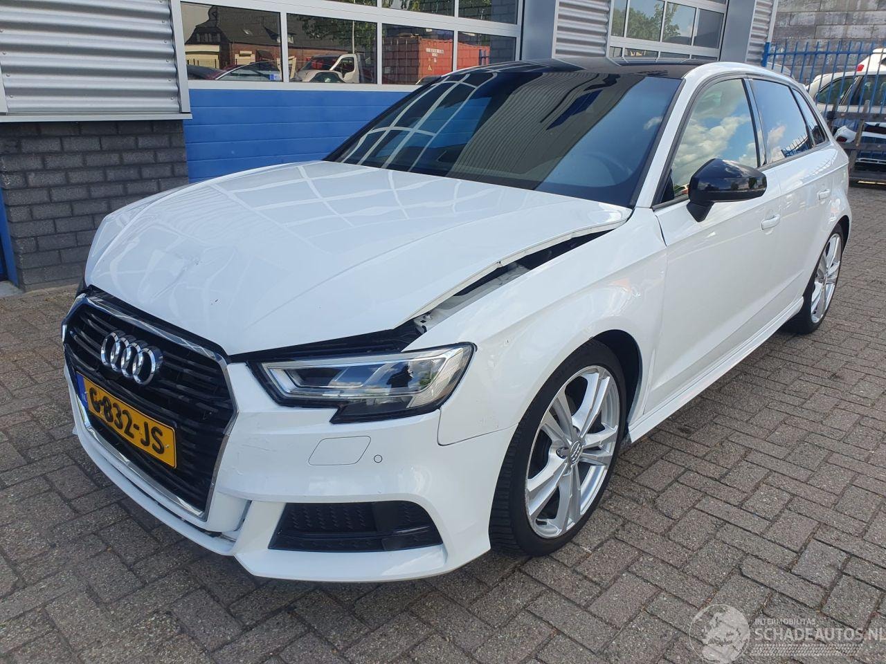 Audi A3 Sportback - 35 TFSI S edition Automaat Sportback - AutoWereld.nl