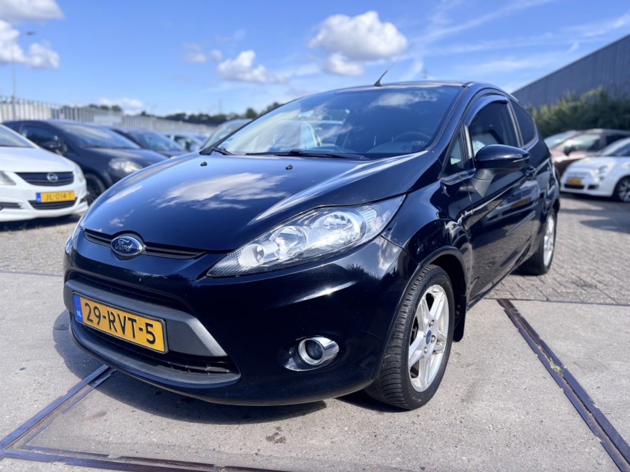 Ford Fiesta - 1.6 TDCi ECO. Trend AIRCO! - AutoWereld.nl