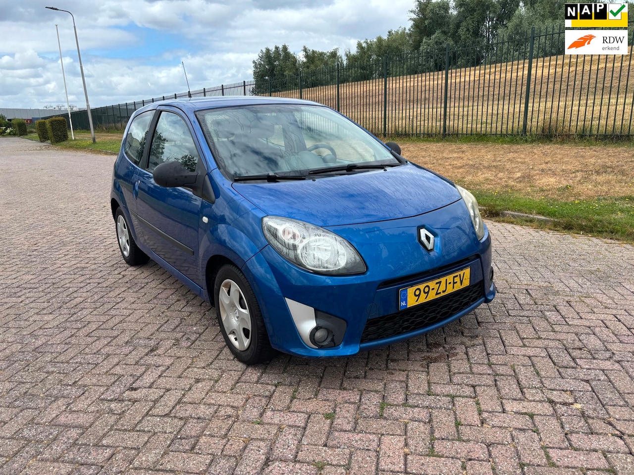 Renault Twingo - 1.2-16V Dynamique 1.2-16V Dynamique - AutoWereld.nl