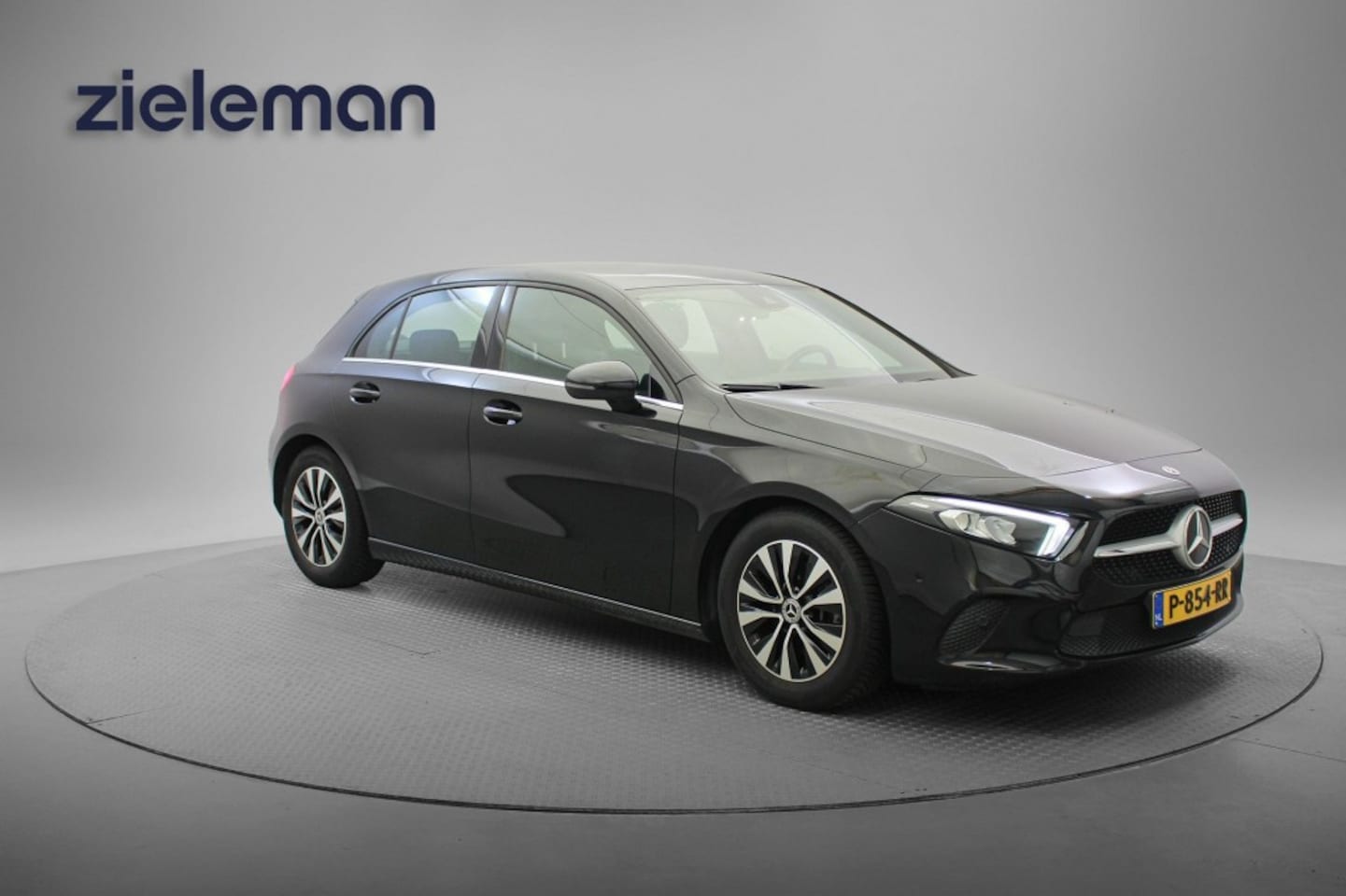 Mercedes-Benz A-klasse - 180 Business Solution - Navi, Cruise, Camera, Half Leer, stoelverw. - AutoWereld.nl