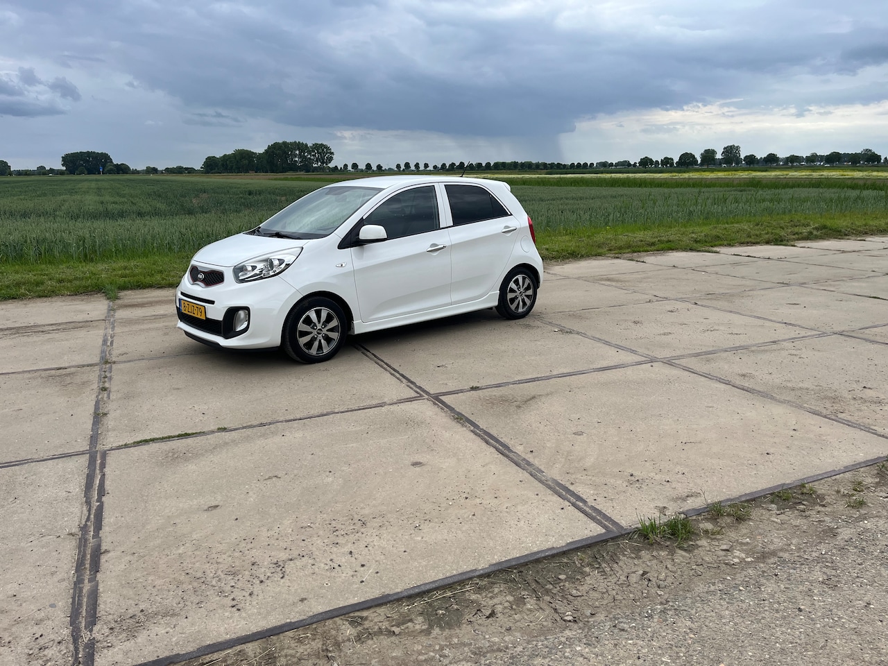 Kia Picanto - 1.0 CVVT X-treme Lederen bekleding, Airco! - AutoWereld.nl