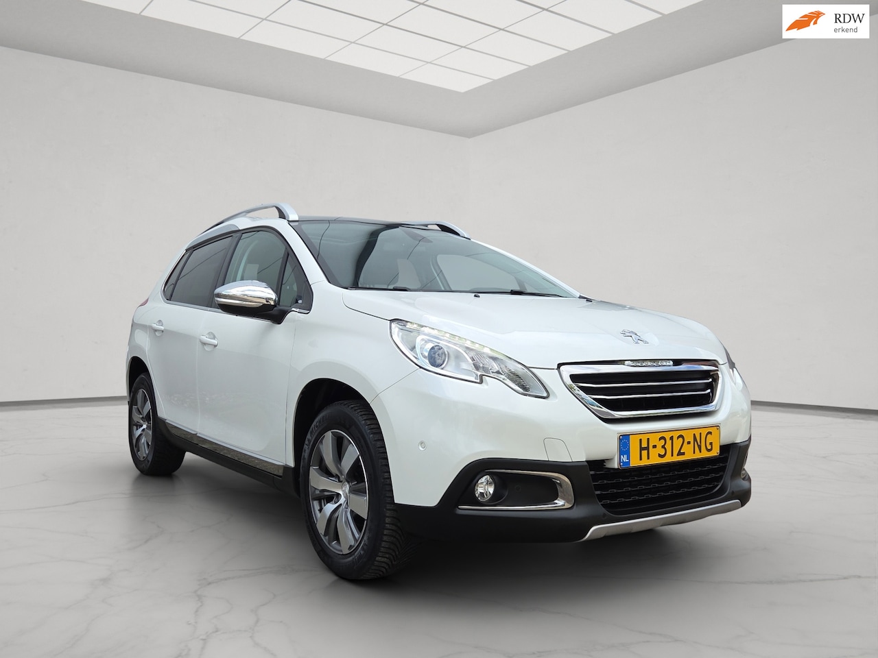 Peugeot 2008 - 1.2 PureTech Allure 1.2 PureTech Allure - AutoWereld.nl