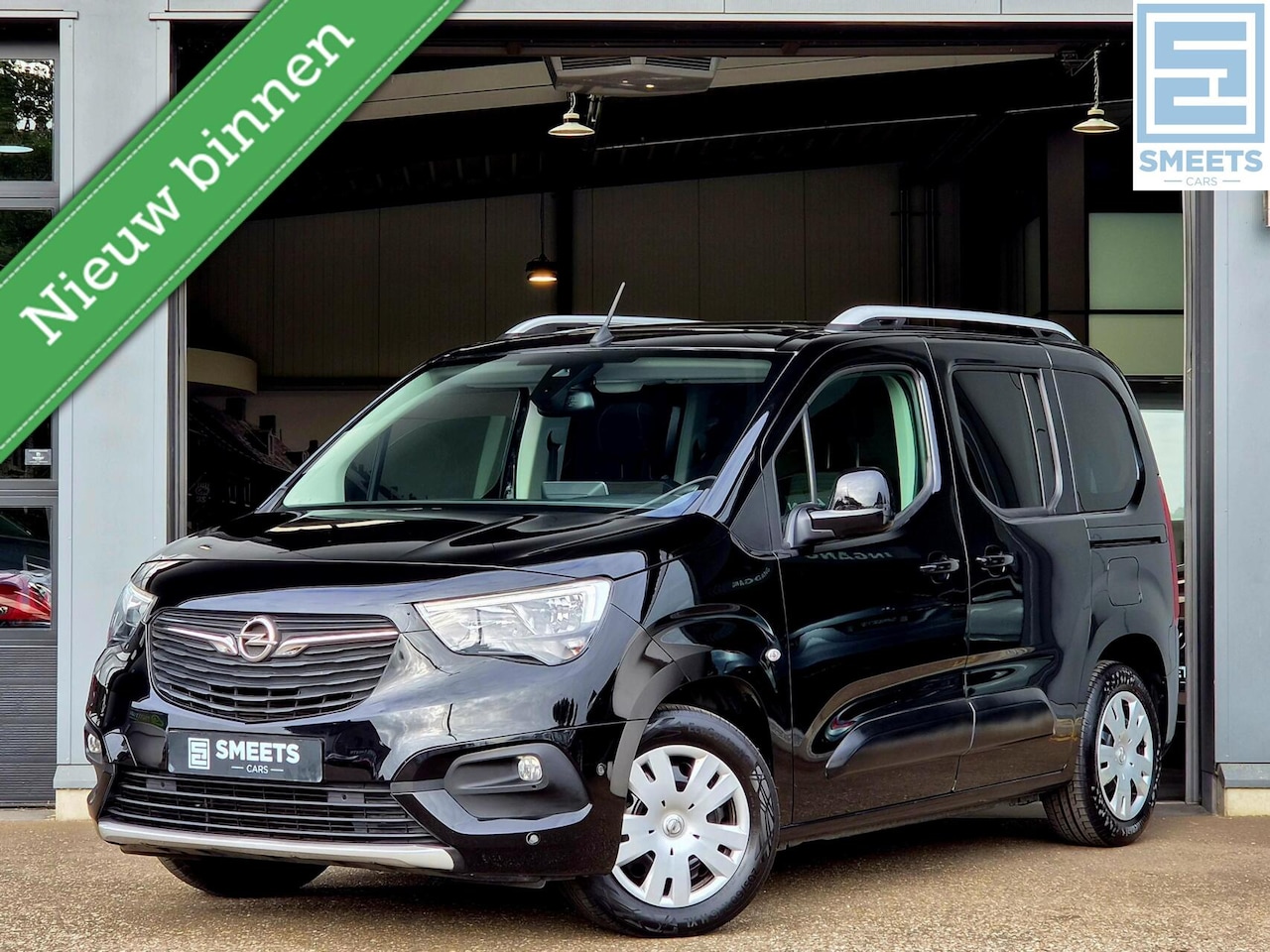 Opel Combo Life - 1.2T Edition 1e Eig! |Airco|Cam|Navi|cruise - AutoWereld.nl