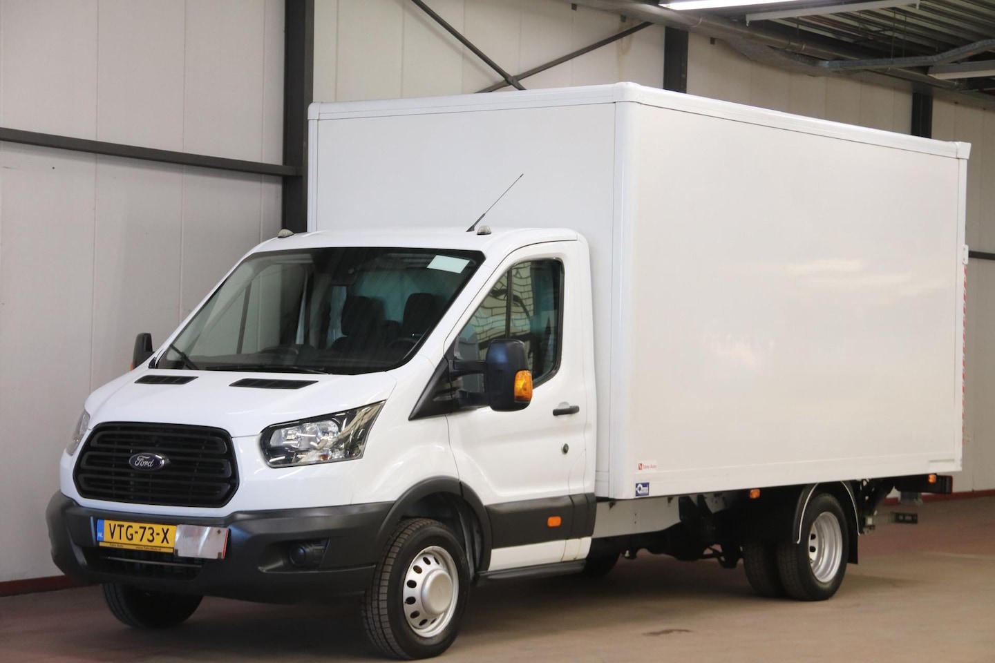 Ford Transit - 2.0 TDCI BAKWAGEN MET LAADKLEP EURO 6 - AutoWereld.nl