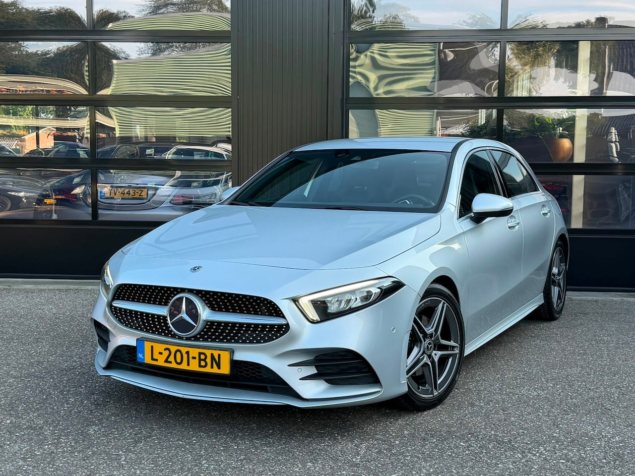 Mercedes-Benz A-klasse - A200 AMG Edition LED Camera - AutoWereld.nl