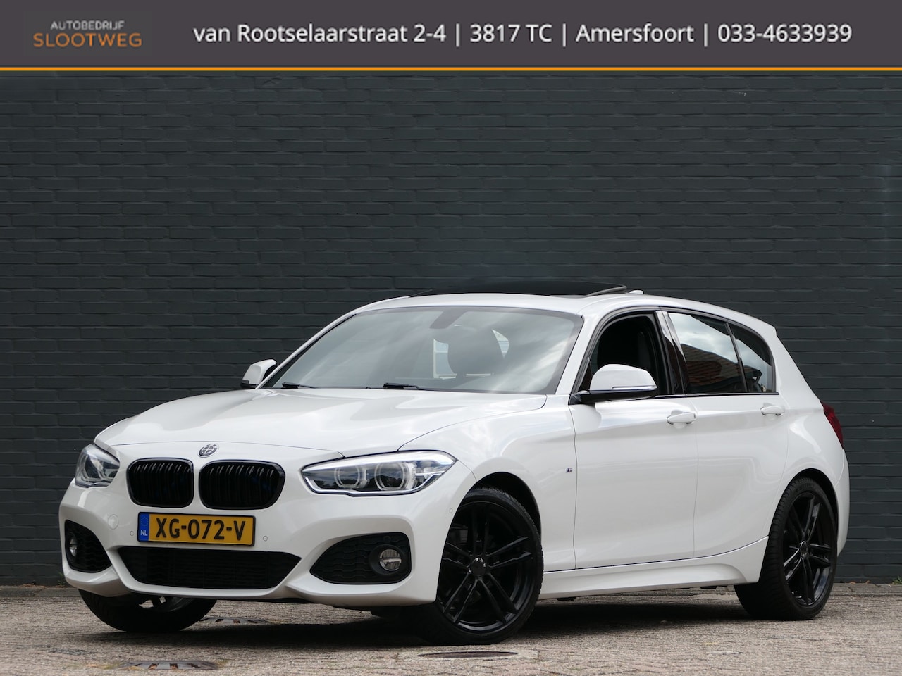 BMW 1-serie - 118i M-Sport High Executive Schuifdak | Leer | Harman Kardon | Carplay - AutoWereld.nl