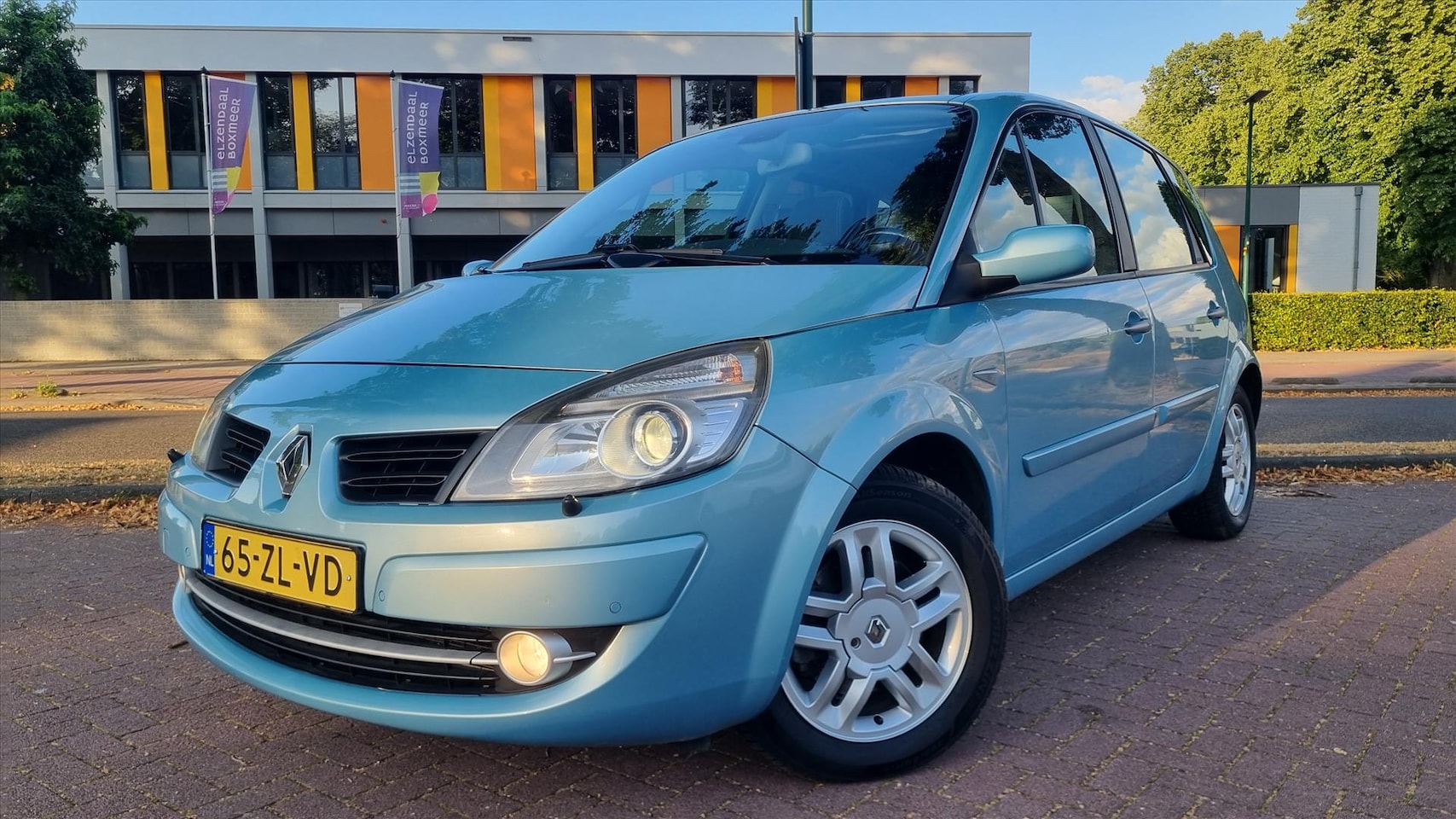 Renault Scénic - 2.0 16V Automaat Tech Leer/ Panodak - AutoWereld.nl