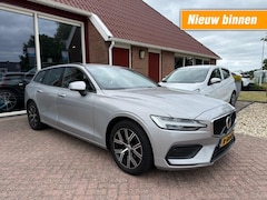 Volvo V60 - 2.0 B3 Essential Orig. NL/FaceLift/Leder/Trekhaak/Winter Pakket