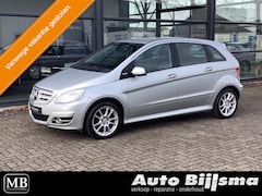 Mercedes-Benz B-klasse - 180 BlueEFFICIENCY, parkeersensoren, airco,