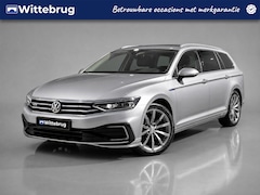 Volkswagen Passat Variant - 1.4 TSI PHEV 218PK GTE Business / Panoramadak / Standkachel / Memory Seat / Digitale Cockp