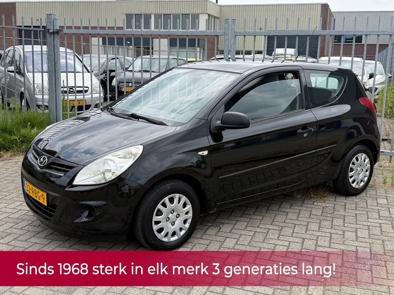 Hyundai i20 - 1.2i i-Drive NL AUTO NAP! 1E EIGENAAR! DEALER ONDERHOUDEN! MTF-stuur l Elek pakket l Centr - AutoWereld.nl