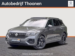 Volkswagen Touareg - 3.0 TSi 4MOTION R | Trekhaak | luchtvering | Pano | Keyless