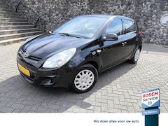 Hyundai i20 - 1.2i i-Motion Airco, afneembare trekhaak, electr ruiten, audio met stuur bediening