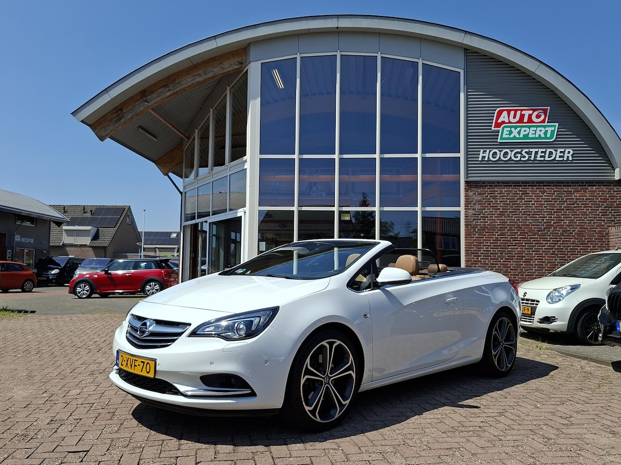 Opel Cascada - 1.6 Turbo Cosmo Trekhaak|camera|stoelventilatie - AutoWereld.nl