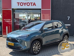 Toyota Yaris Cross - 1.5 Hybrid 115 Dynamic Comfort Pack STUUR- & STOELVERWARMING PARKEERSENSOREN V+A