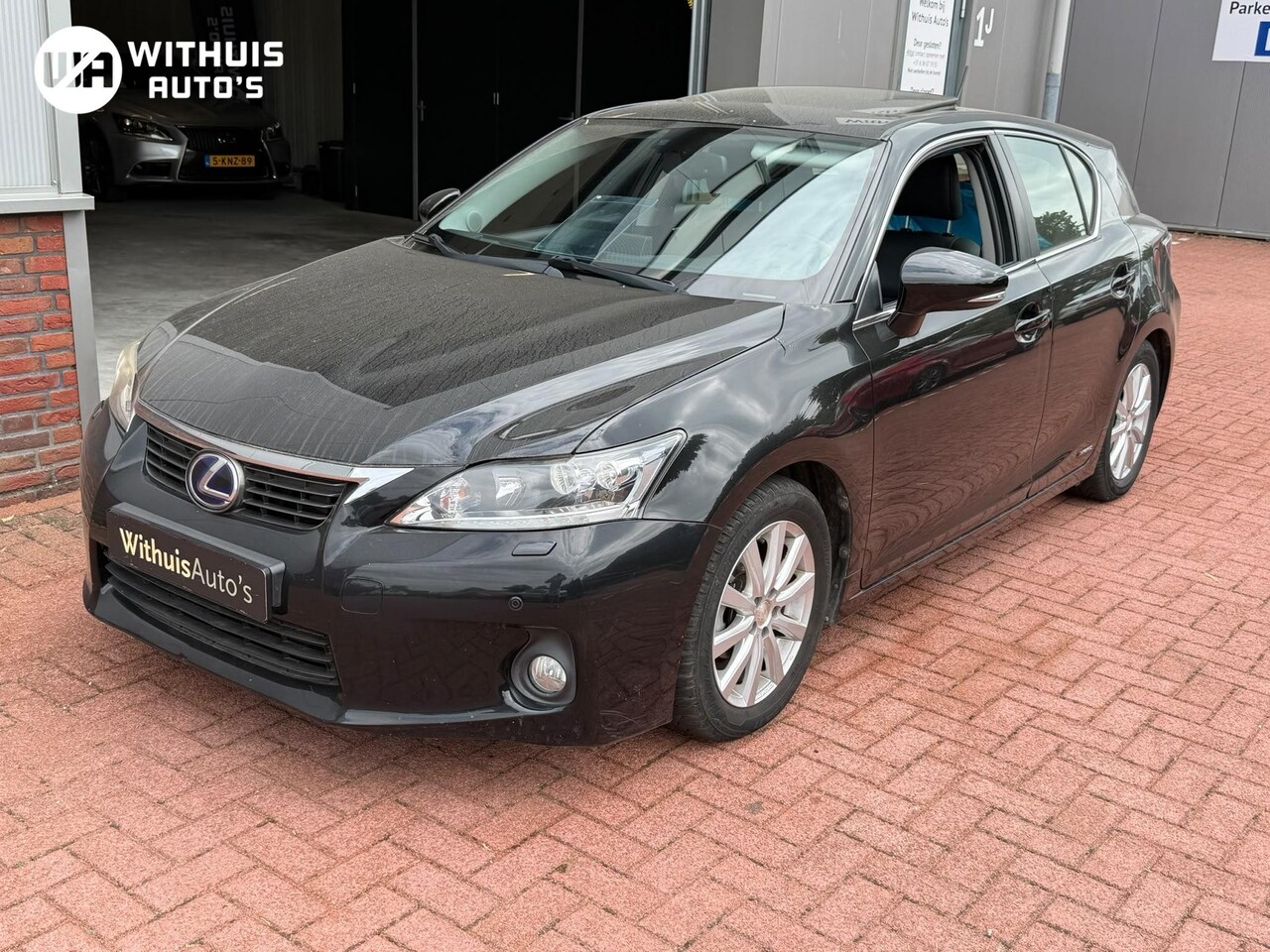Lexus CT 200h - Luxury Line MarkLevinson Dakraam *1e eigenaar* - AutoWereld.nl