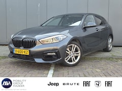 BMW 1-serie - 118i High Executive | Apple Carplay | Stoelverwarming | Navigatie