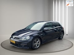 Volkswagen Golf - 1.0 TSI Highline Business R-line (nieuwe distributie en beurt)