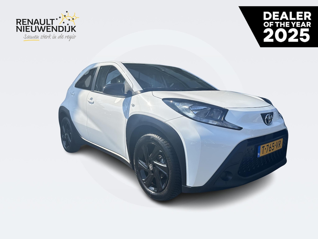 Toyota Aygo X - 1.0 VVT-i S-CVT Play AUTOMAAT | ALLSEASON l CAMERA l ADAPT. CRUISE l APPLE CARPLAY l ANDRO - AutoWereld.nl