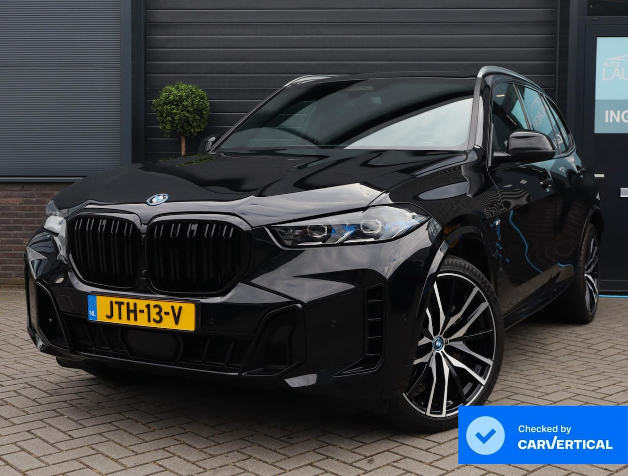 BMW X5 - xDrive50e M-sport | Panoramadak | Comfortstoelen | H+K | Lazer | ACC | Stuurverwarming | 3 - AutoWereld.nl
