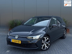 Volkswagen Golf - 1.0 eTSI Life AUTO NAVI | CARPLAY | SPORTVELGEN | MF STUUR | CLIMATE