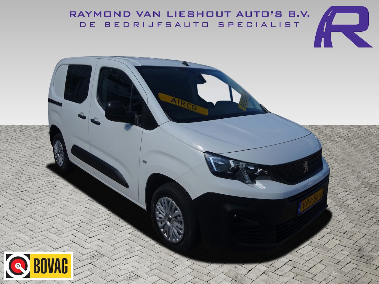 Peugeot Partner - 1.2 PureTech Pro BENZINE AIRCO NAVI CRUISE CONTROL PDC SCHUIFDEUR - AutoWereld.nl