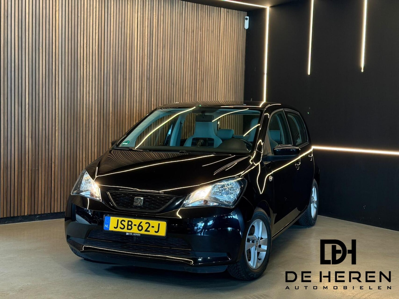 SEAT Mii - 1.0 Style Sport ACC Navi Airco PDC 12 mnd Garantie - AutoWereld.nl