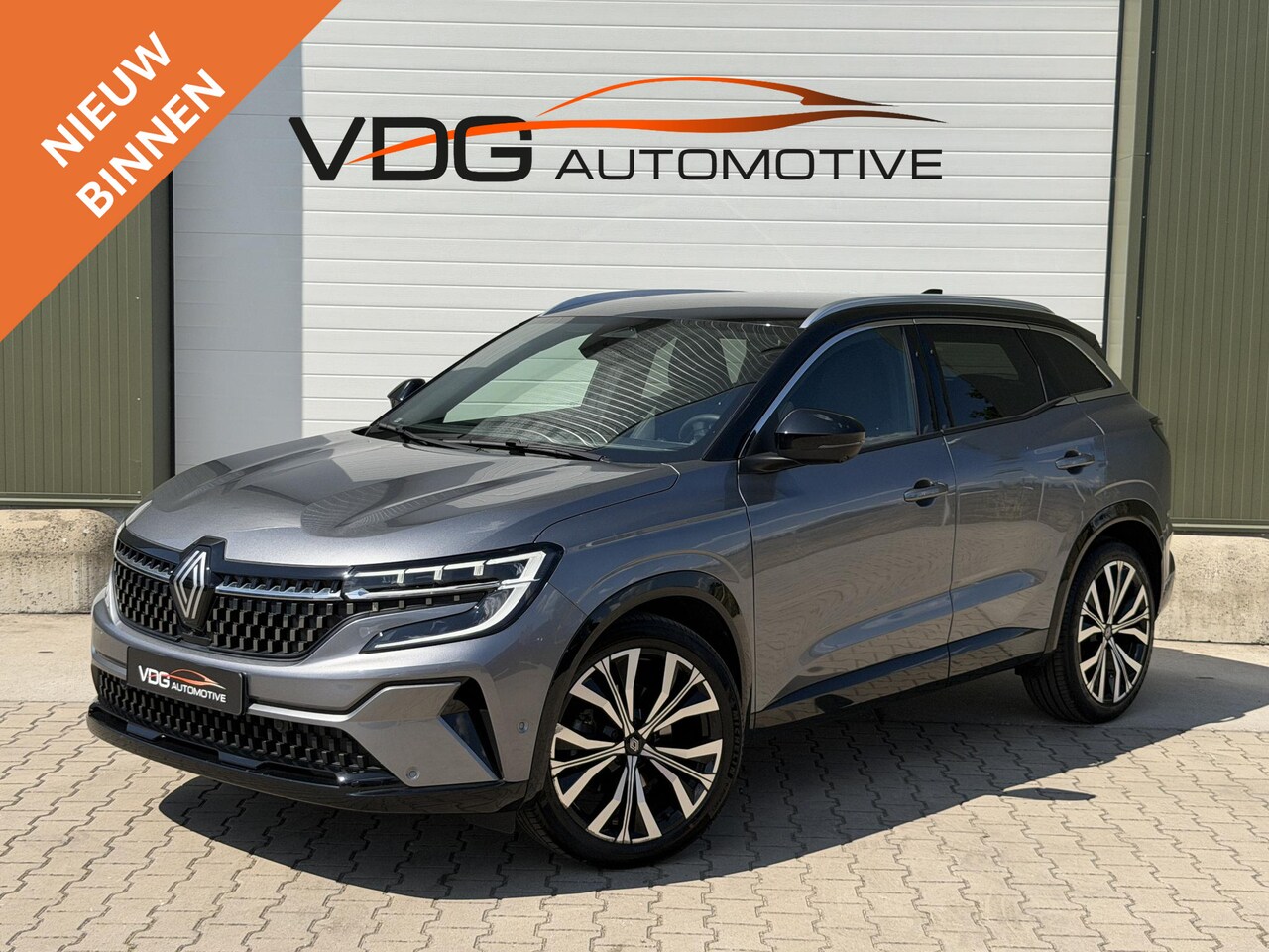 Renault Austral - E-Tech Full hybrid 200 Iconic / Adaptive Cruise / 360 camera / Electr Klep / Electr Bestuu - AutoWereld.nl