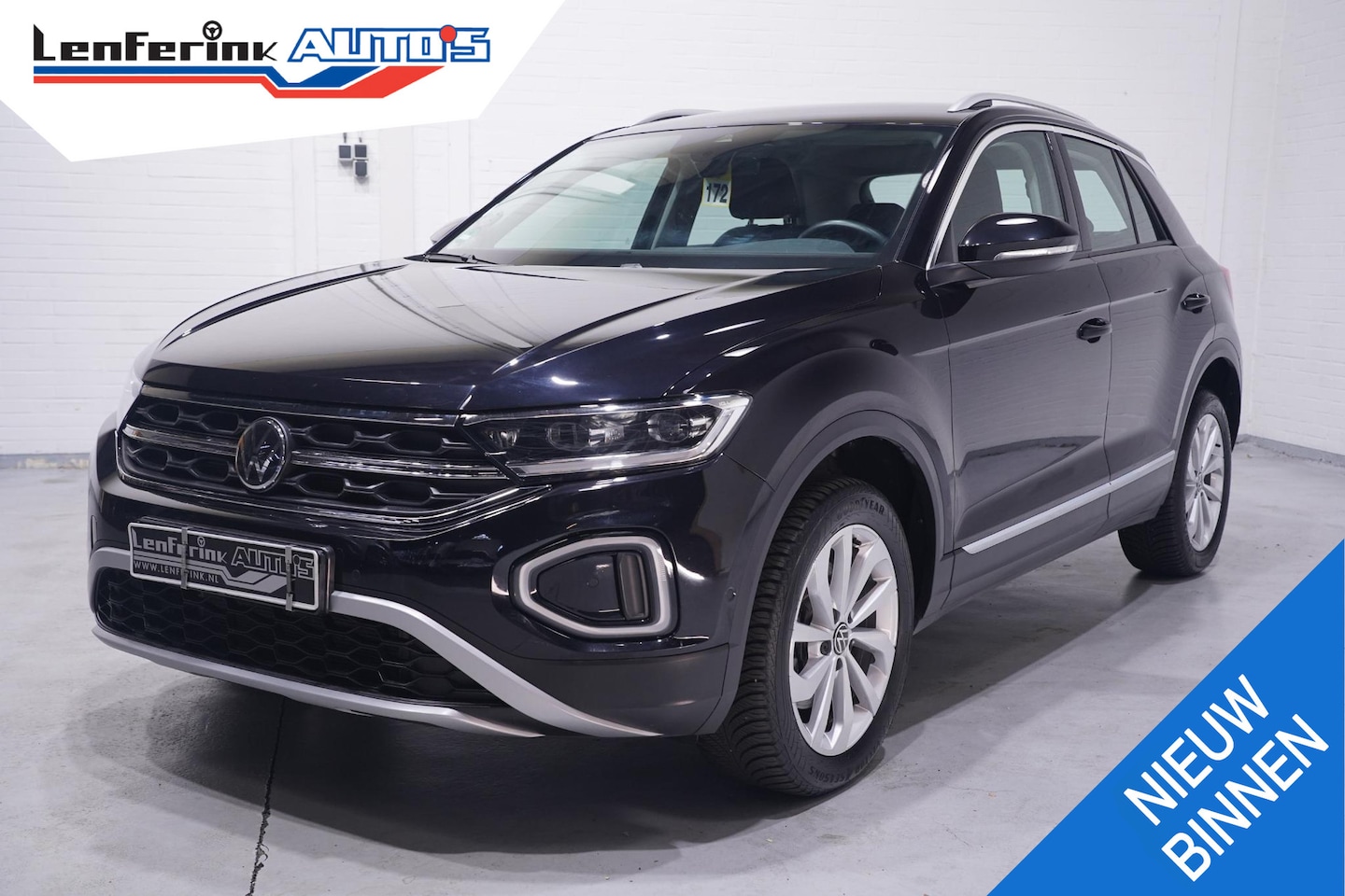 Volkswagen T-Roc - 2.0 TDI Style 4Motion Navi Apple Carplay Achteruitrijcamera Stoelverwarming ACC PDC Parkee - AutoWereld.nl