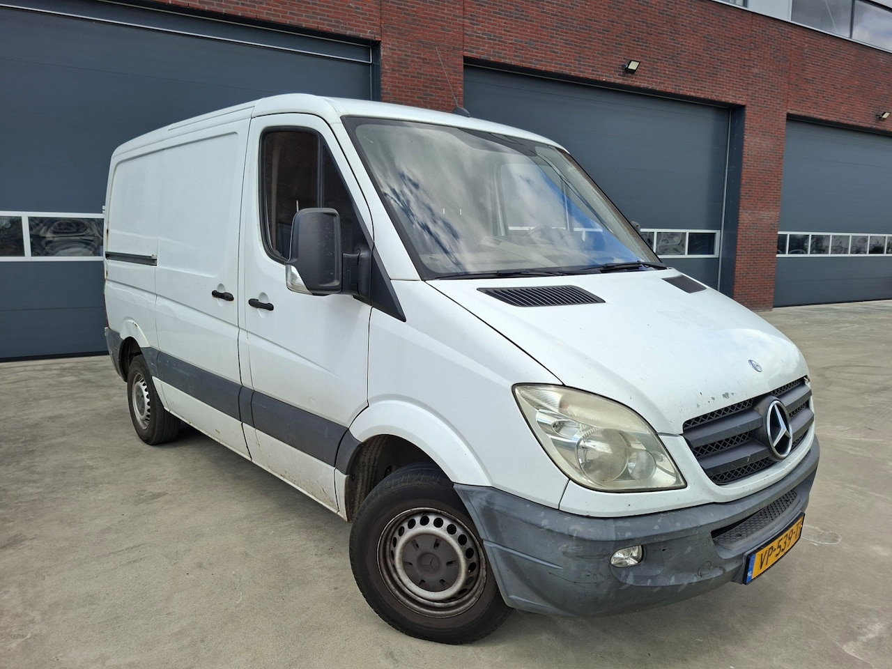 Mercedes-Benz Sprinter - 210 2.2 CDI 325 Functional 210 2.2 CDI 325 Functional - AutoWereld.nl