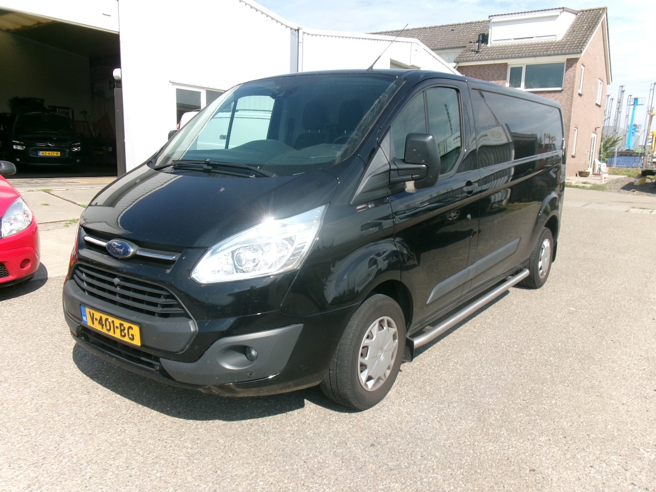 Ford Transit Custom - 290 2.2 TDCI L2H1 Trend 290 2.2 TDCI L2H1 Trend - AutoWereld.nl