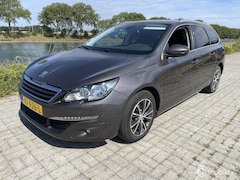 Peugeot 308 SW - 1.2 PureTech Blue Lease Premium