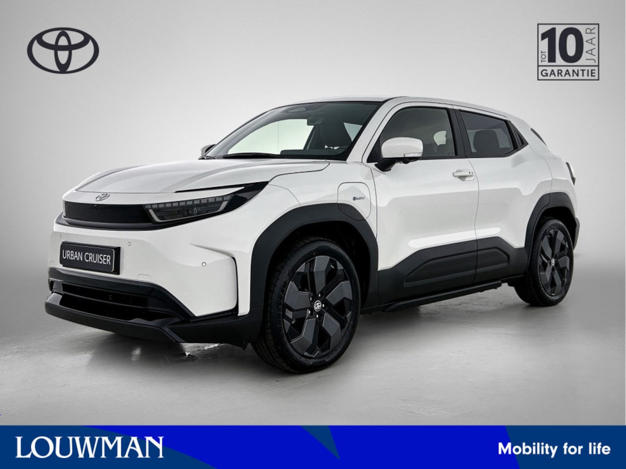 Toyota Urban Cruiser - Executive 61 kWh | DEMO & DIRECT LEVERBAAR | Full Option | JBL | Stoel + Stuurverwarming | - AutoWereld.nl