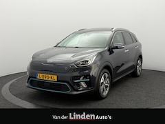 Kia e-Niro - DynamicPlusLine 64 kWh SOH 97% | Trekhaak | Schuif/Kanteldak | Camera | Stoel/Stuurverwarm