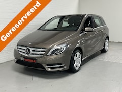 Mercedes-Benz B-klasse - 200 Ambition CLIMA / CRUISE / CAMERA / TREKHAAK