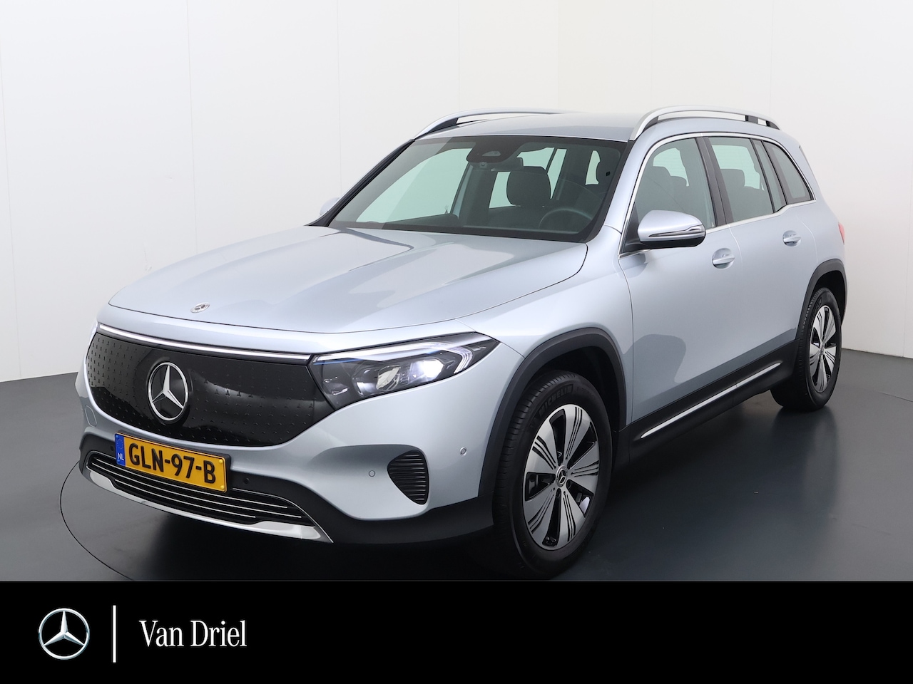 Mercedes-Benz EQB - 250+ Progressive line 71 kWh | Sfeer DAB - AutoWereld.nl