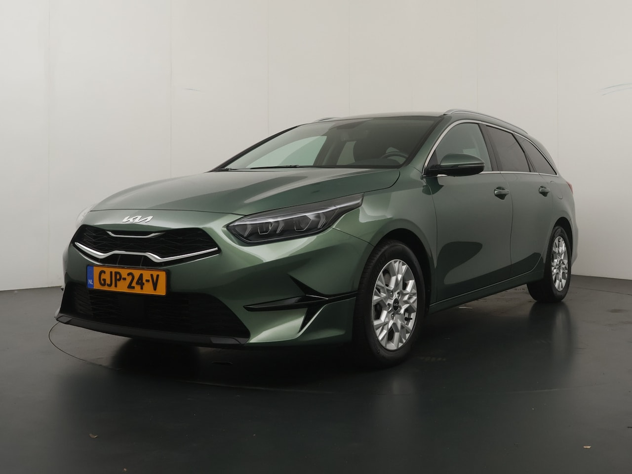 Kia Cee'd Sportswagon - Ceed 1.0 T-GDi MHEV DynamicPlusLine Climate Control - Cruise Control - DAB- Apple Carplay/ - AutoWereld.nl