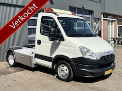 Iveco Daily - 35C17 170pk 10.5 ton Be trekker Deze mag 8750 kg trekken 3-persoons uitvoering Airco Cruis