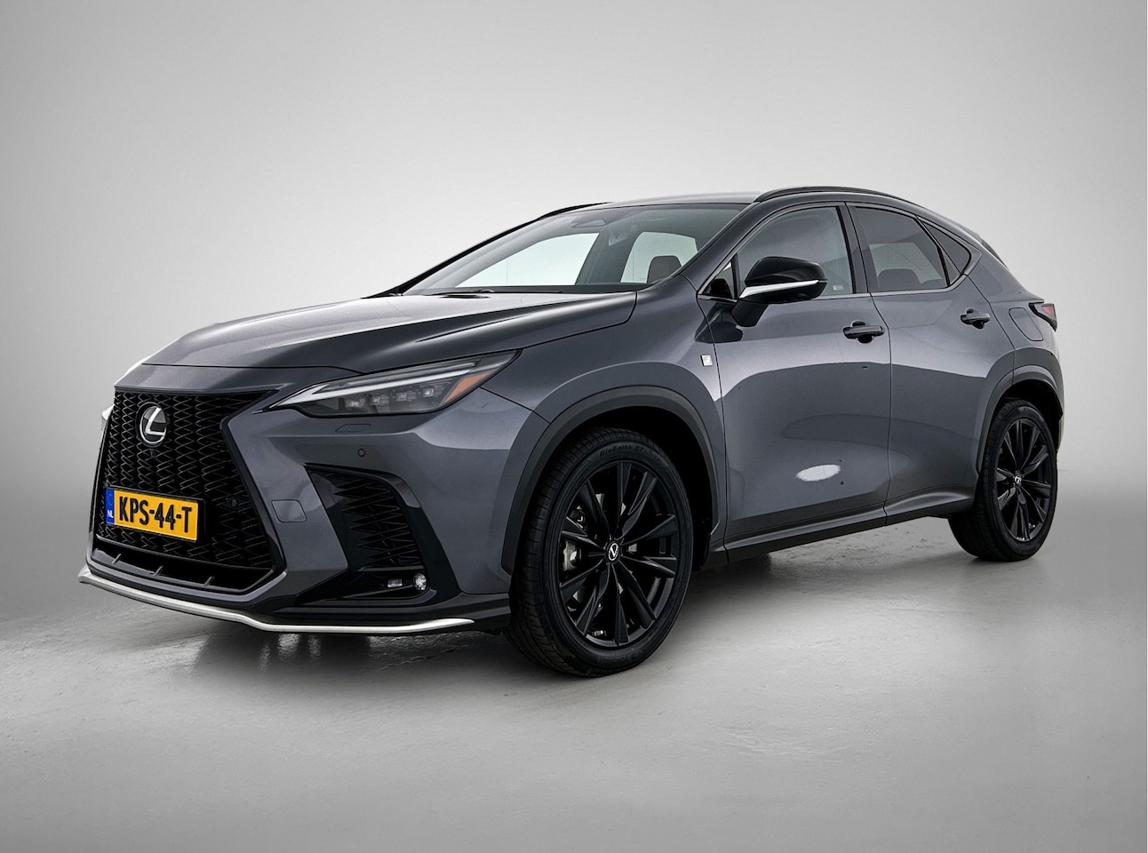 Lexus NX - 450h+ AWD F Sport Line | Adaptief Dempingsysteem | Stoelverwarming en - Koeling | Sportsto - AutoWereld.nl