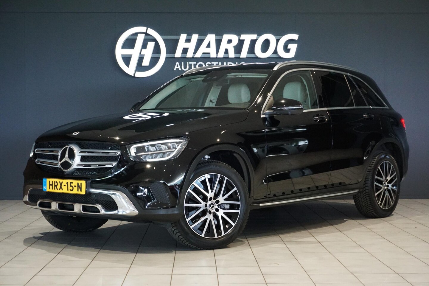 Mercedes-Benz GLC-klasse - 300e 4MATIC Business Solution Luxury + 360 CAMERA / LEDER - AutoWereld.nl