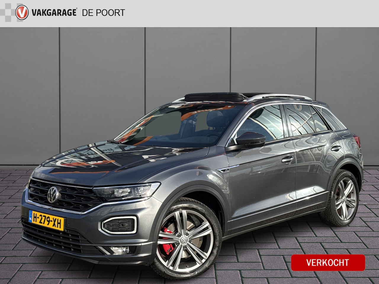 Volkswagen T-Roc - 1.5 TSI Sport Business R-line | BTW | Vitrual | Pano | Trekhaak | Carplay | Navi - AutoWereld.nl