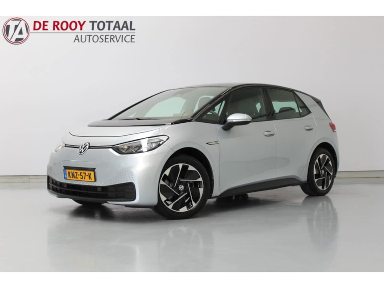 Volkswagen ID.3 - Pro 58 kWh Pro 58 kWh 146PK, RIJKLAAR | SOH 95% | STUUR/STOELVERWARMING | SFEERVERLICHTING | CARPLAY - AutoWereld.nl